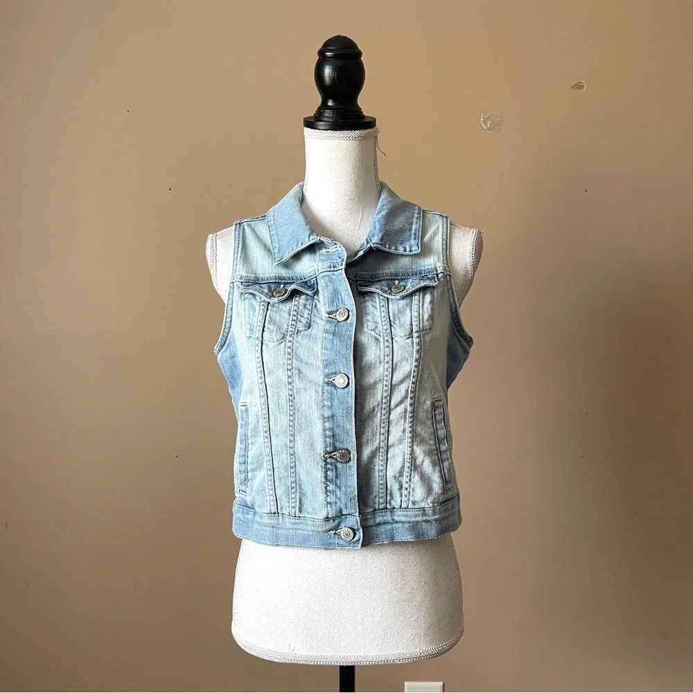 OLD NAVY | Blue Light Wash Sleeveless Denim Jean Jacket Sz S - Picture 2 of 10